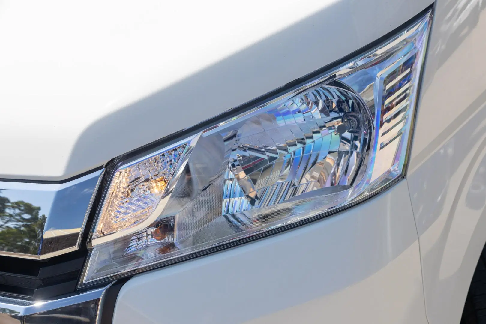 2024 Toyota Hiace Gallery Image 17