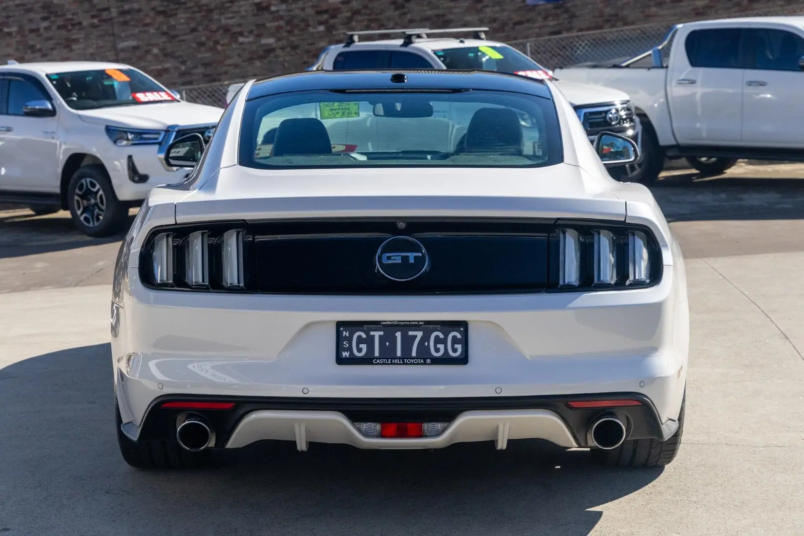 2017 Ford Mustang Gallery Image 5
