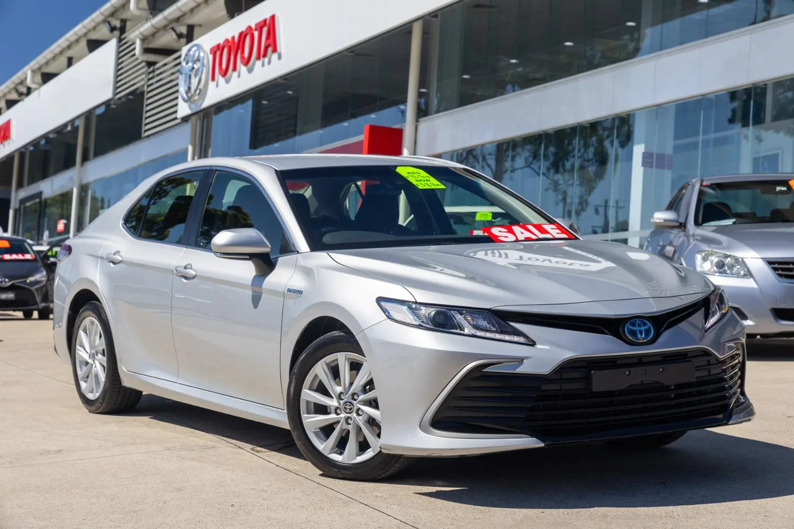 2024 Toyota Camry Gallery Image 1