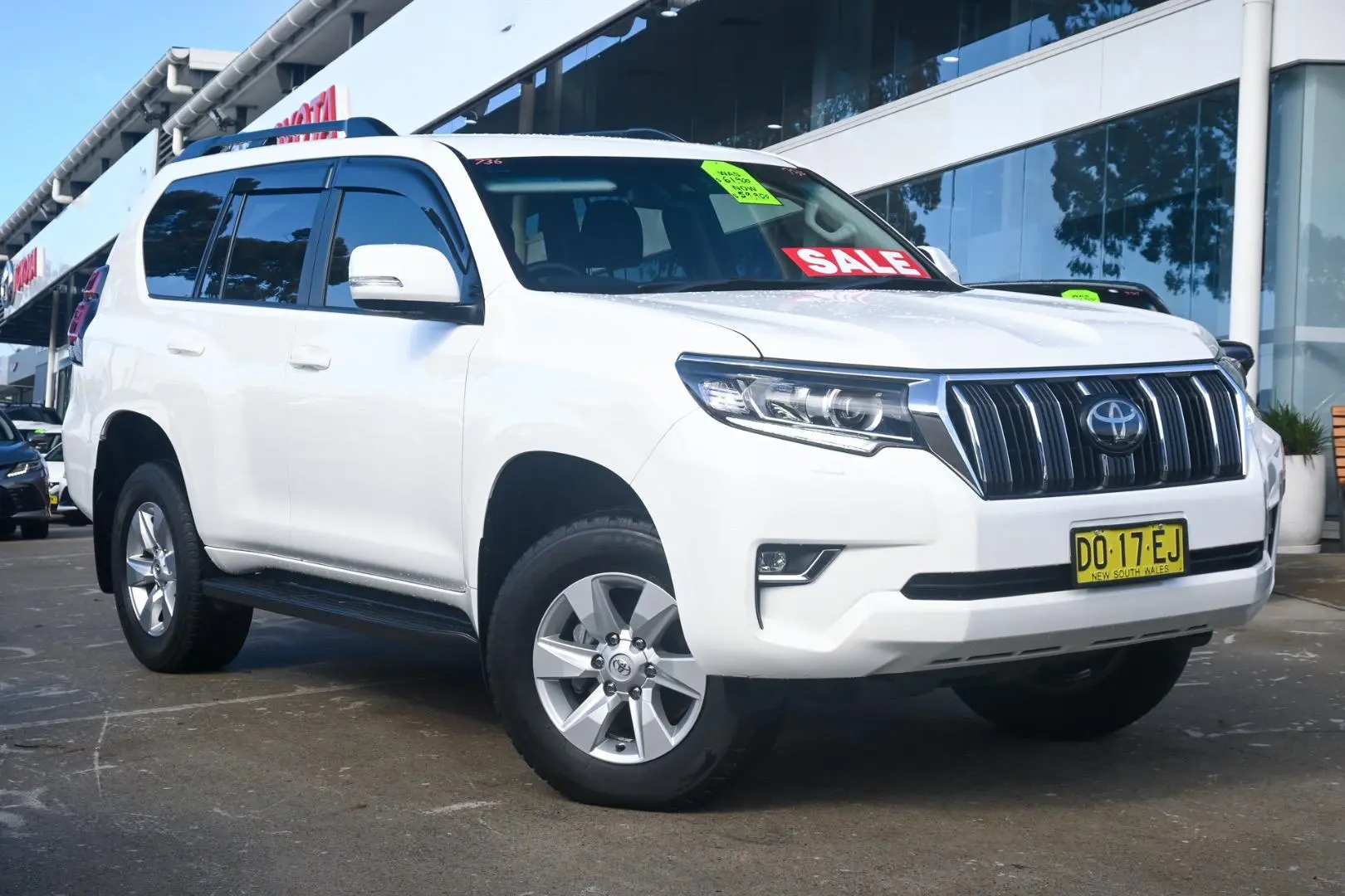 2021 Toyota Landcruiser Prado Gallery Image 1