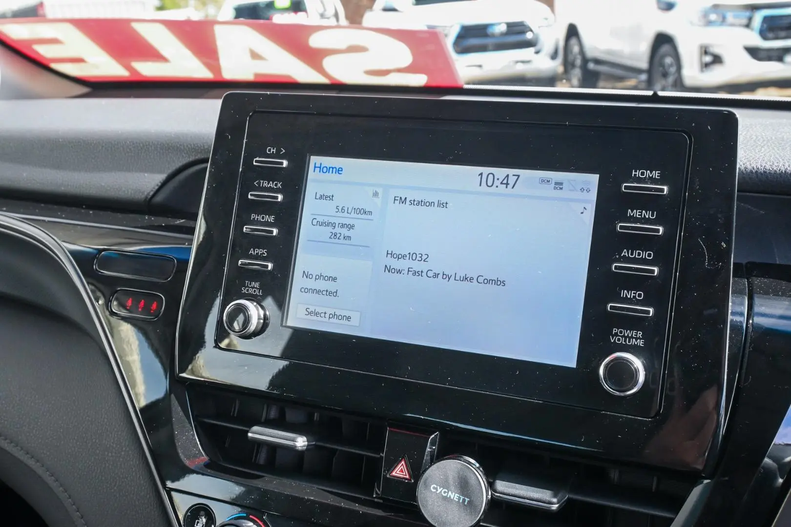 2024 Toyota Camry Gallery Image 18