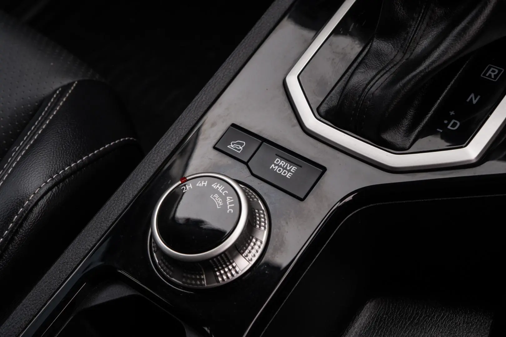 2024 Mitsubishi Triton Gallery Image 15