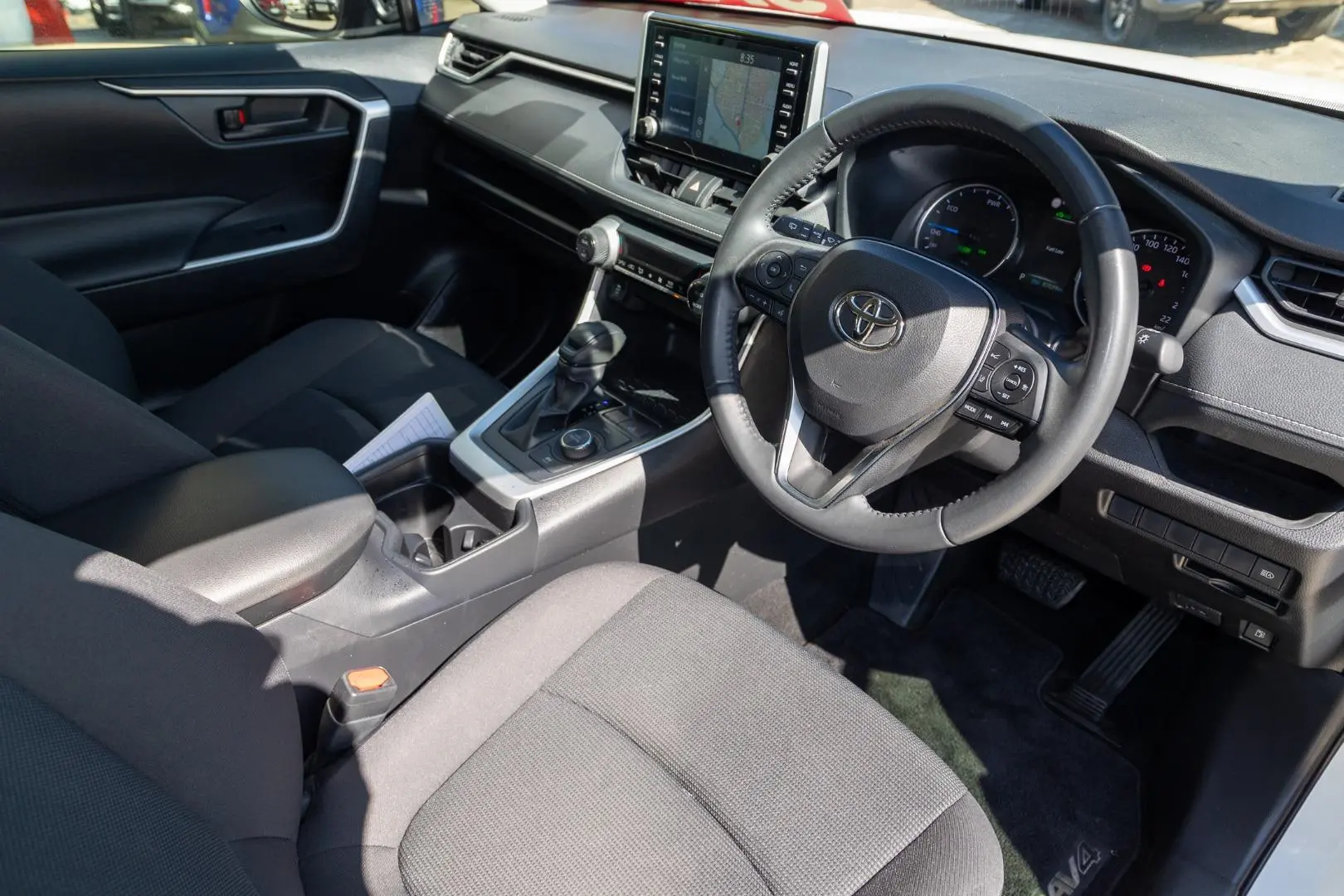 2021 Toyota RAV4 Gallery Image 7