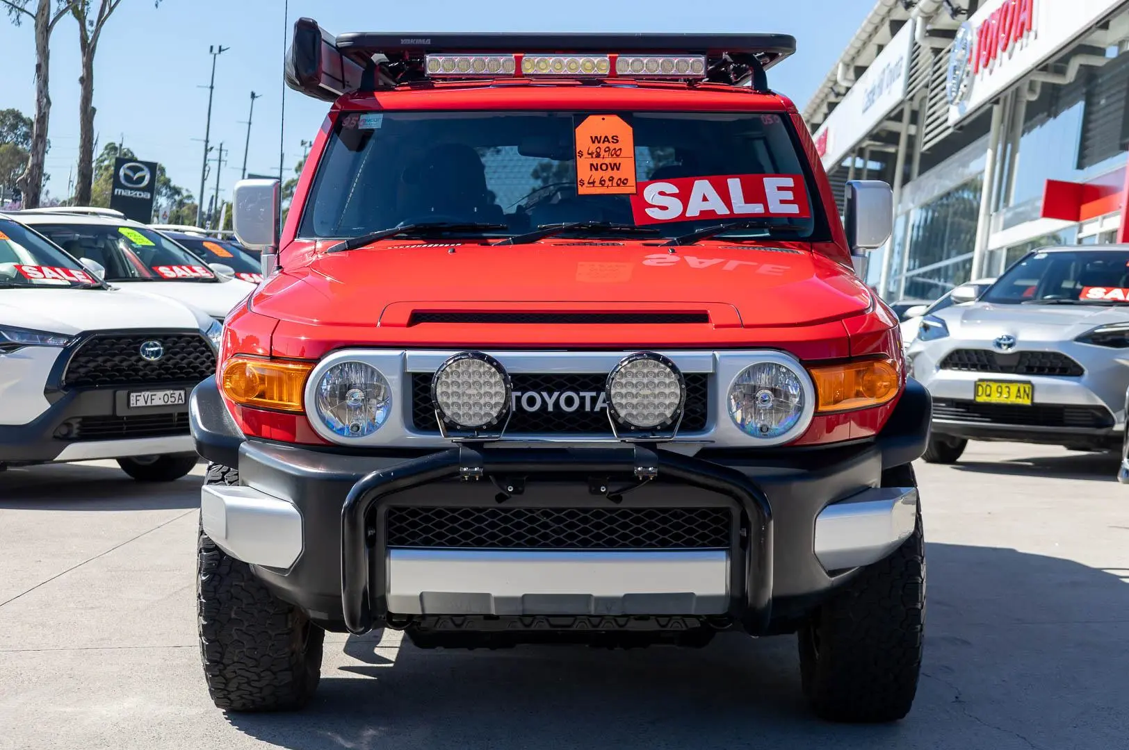 2015 Toyota FJ Cruiser Gallery Image 4