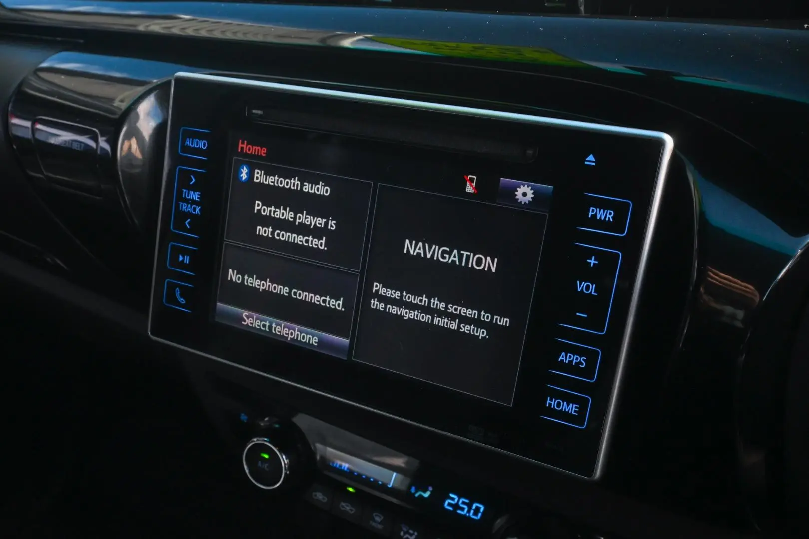 2018 Toyota Hilux Gallery Image 17