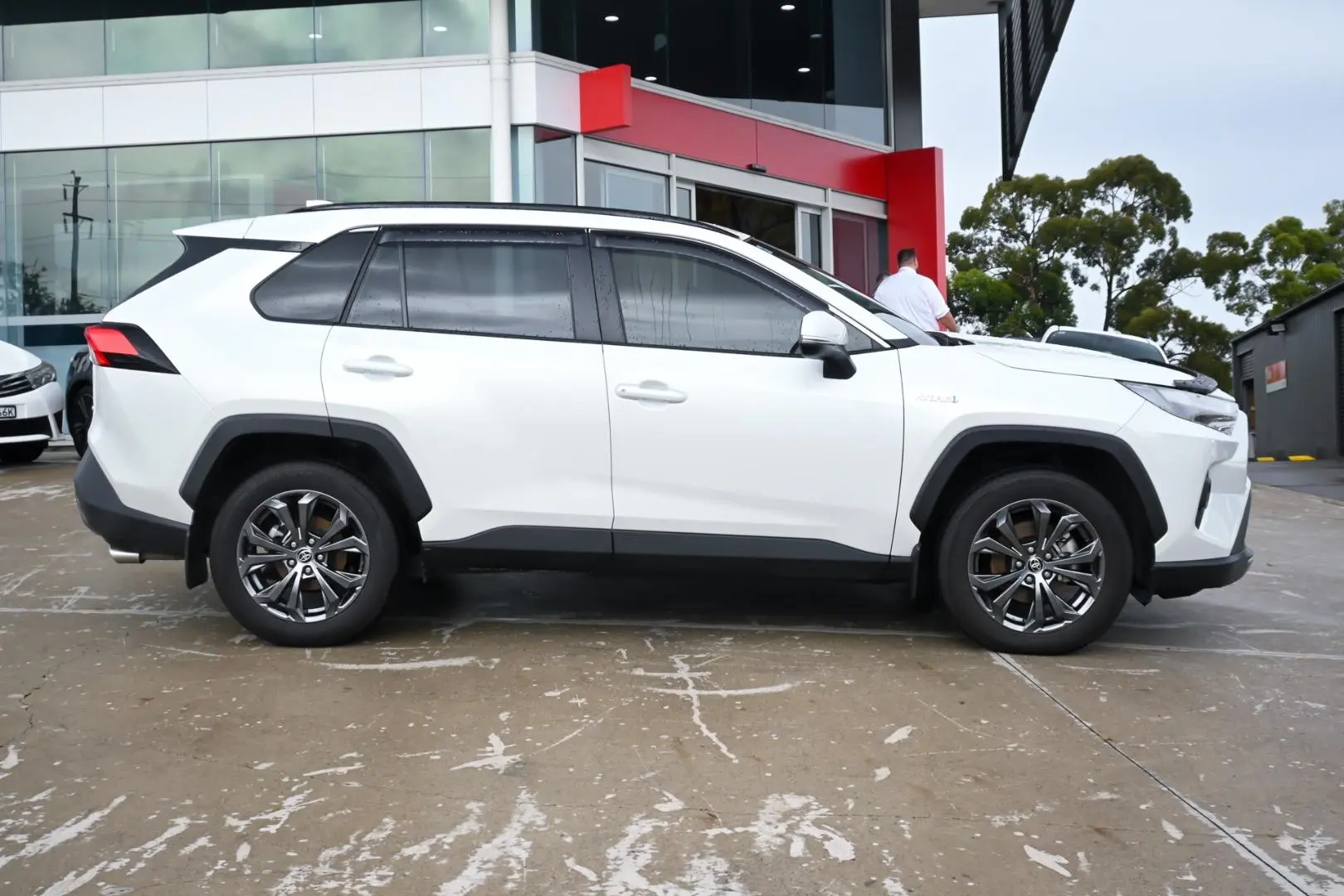 2024 Toyota RAV4 Gallery Image 3