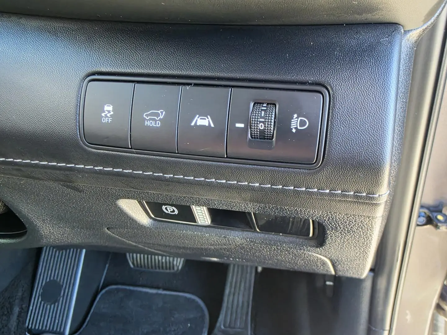 2023 Hyundai Santa Fe Gallery Image 20