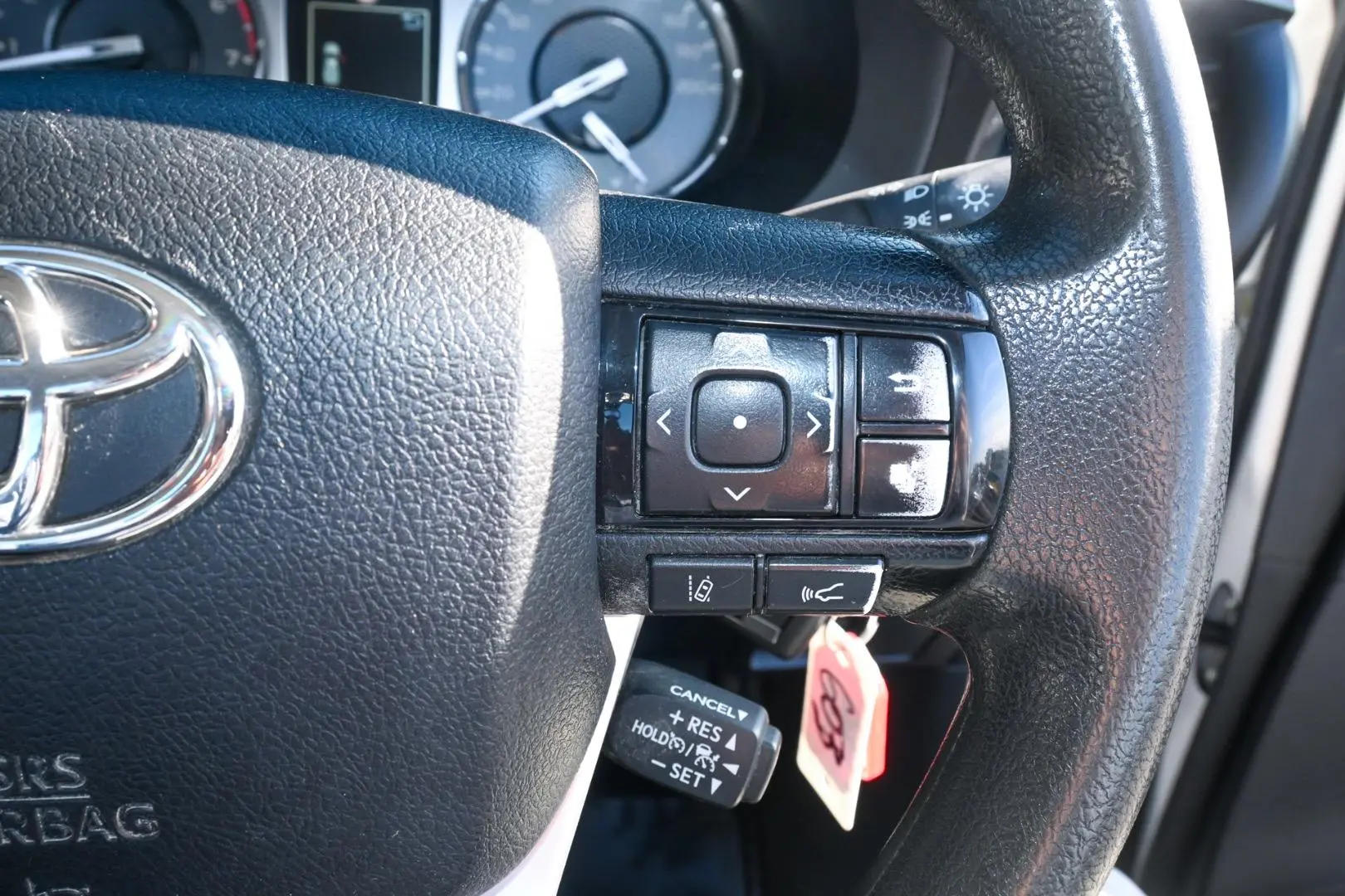 2021 Toyota Hilux Gallery Image 13