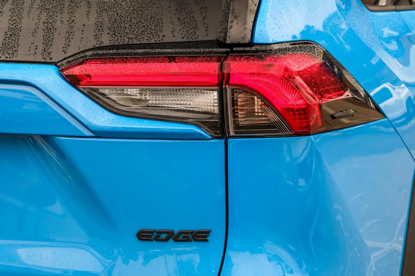 2019 Toyota RAV4 Gallery Image 19
