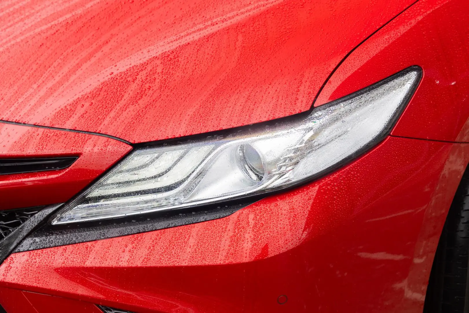 2020 Toyota Camry Gallery Image 18