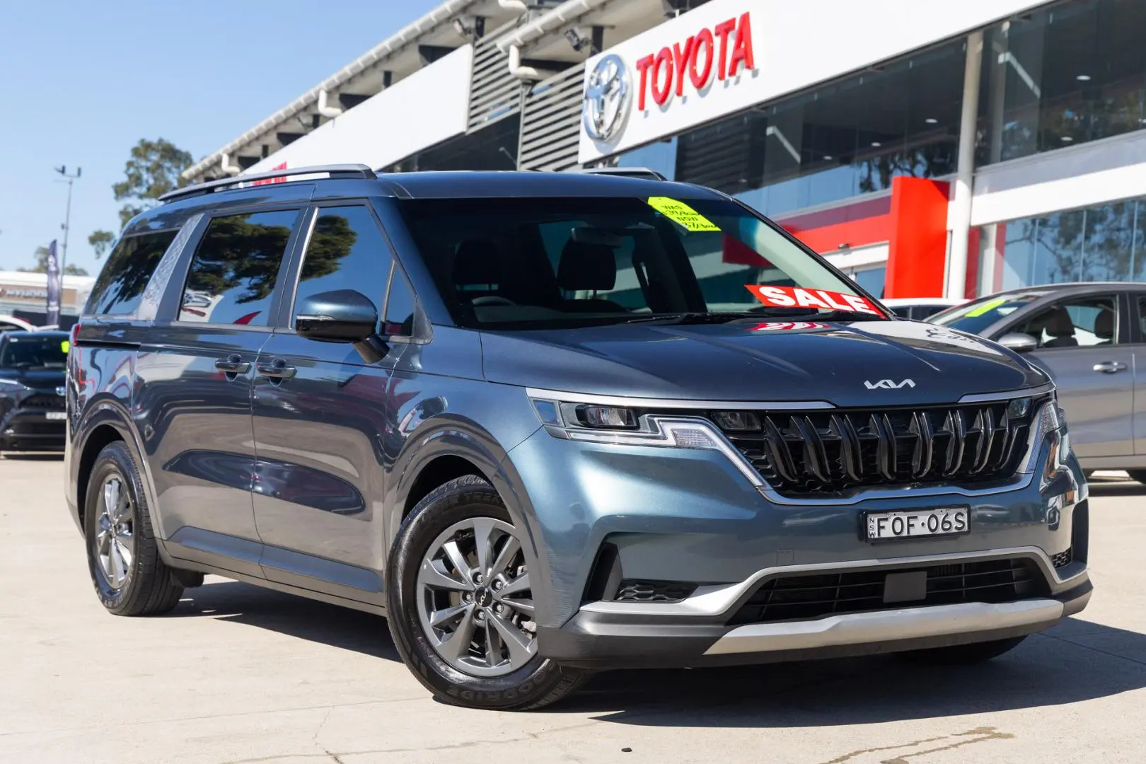 2021 Kia Carnival Image