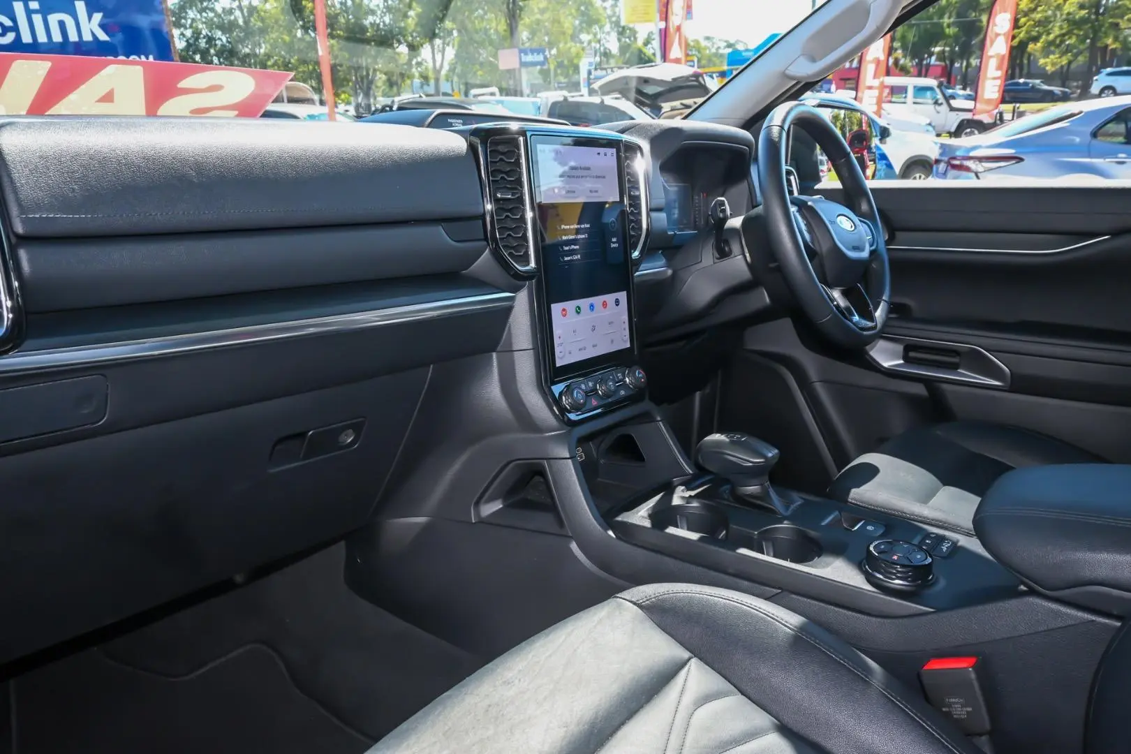 2024 Ford Everest Gallery Image 8