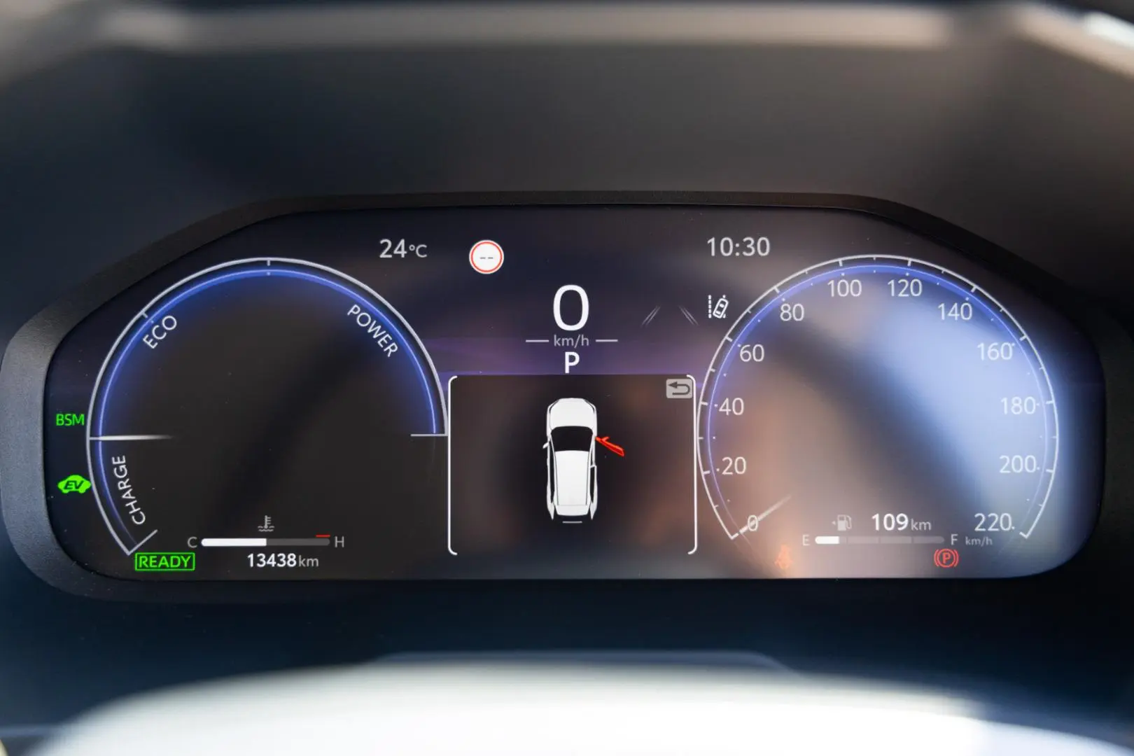 2025 Toyota RAV4 Gallery Image 13