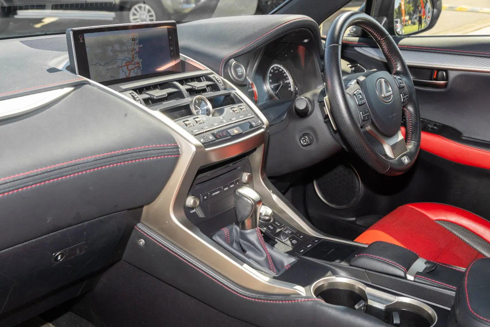 2018 Lexus NX Gallery Image 8