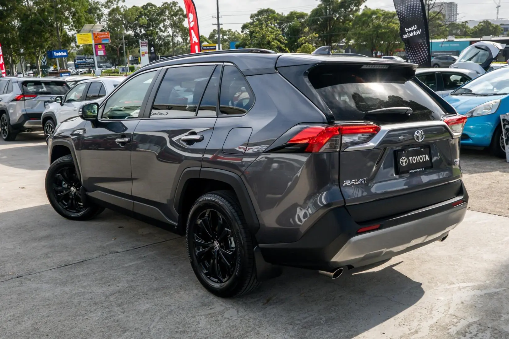 2025 Toyota RAV4 Gallery Image 2