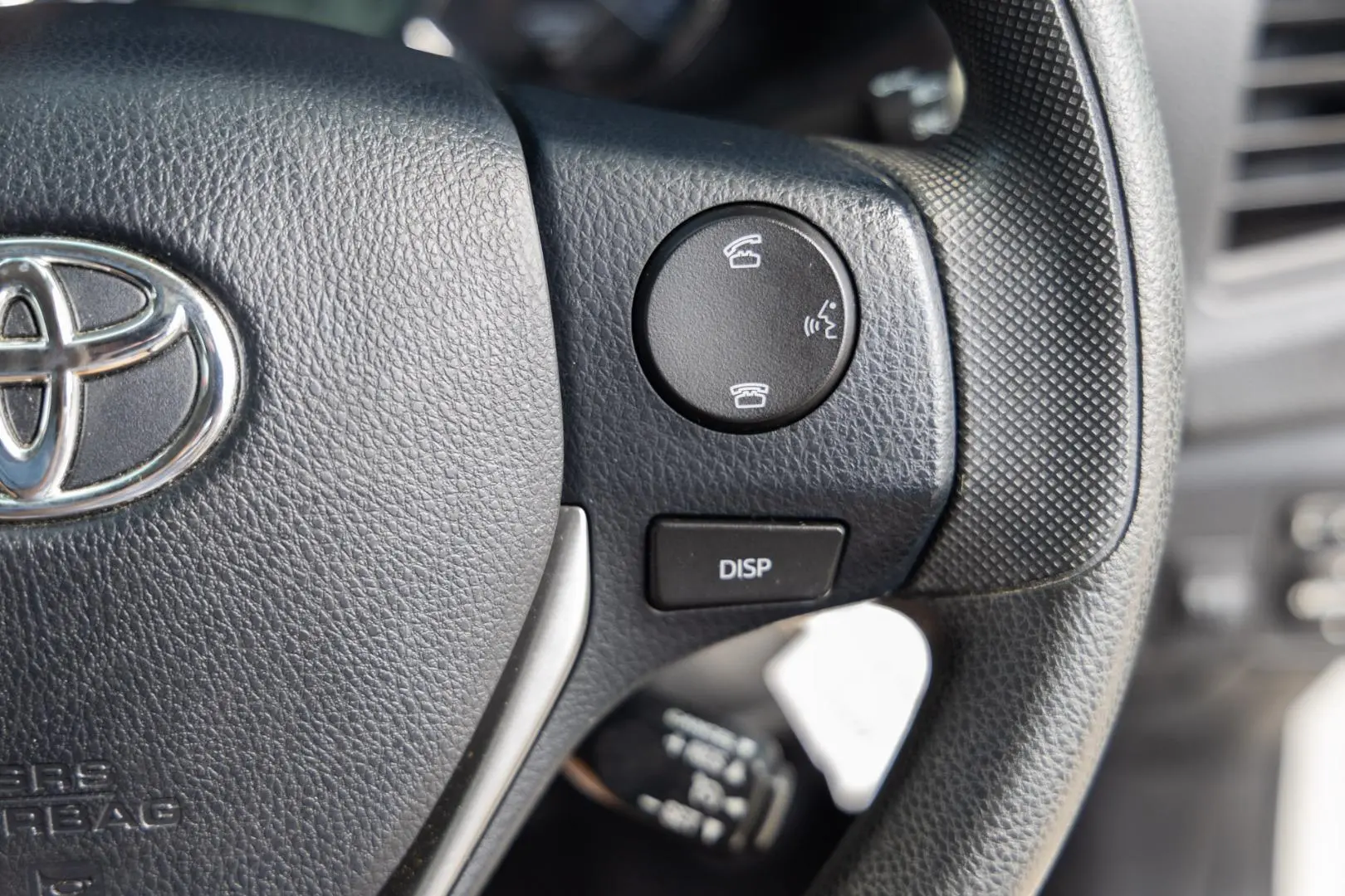 2016 Toyota Corolla Gallery Image 15