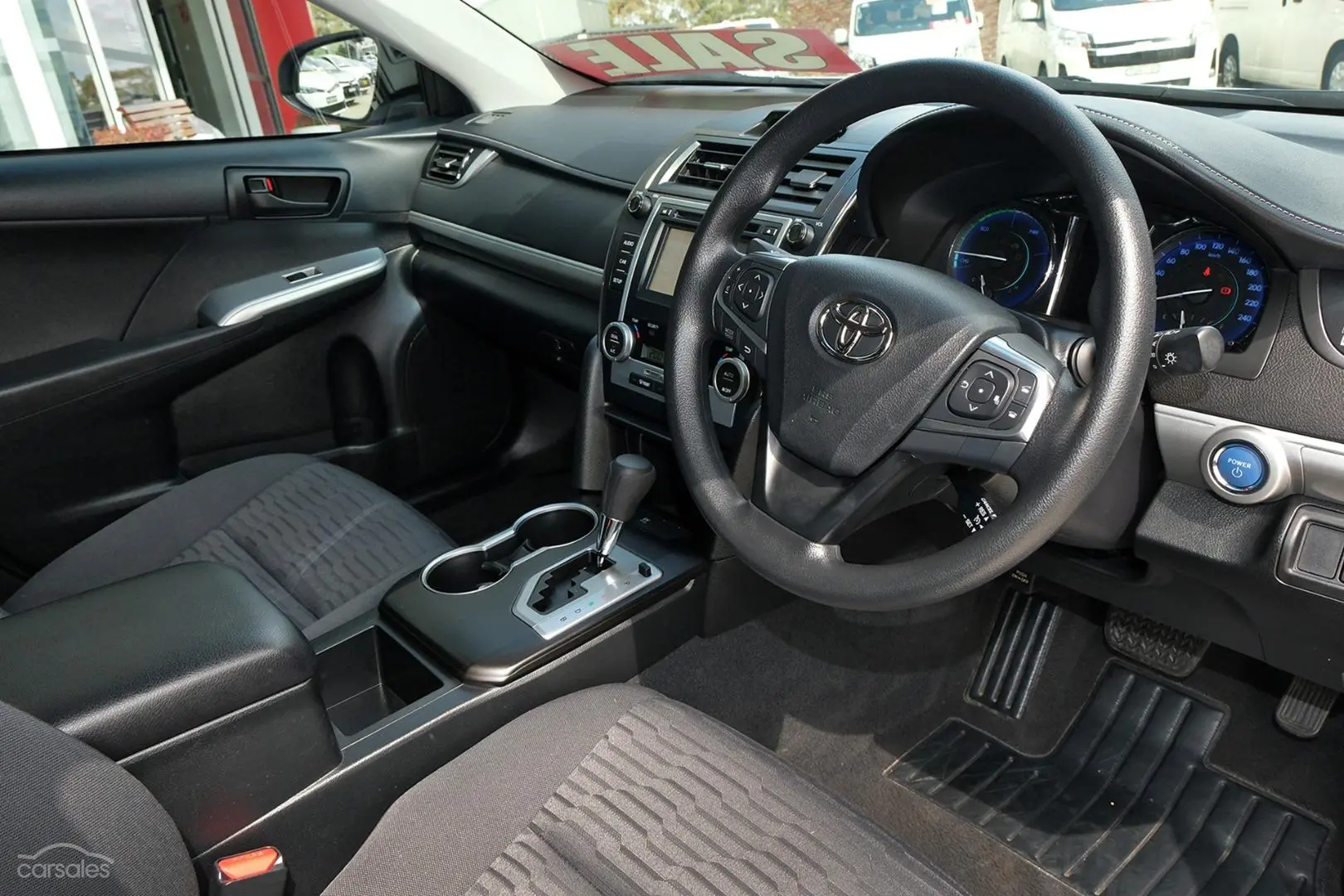 2017 Toyota Camry Image 7
