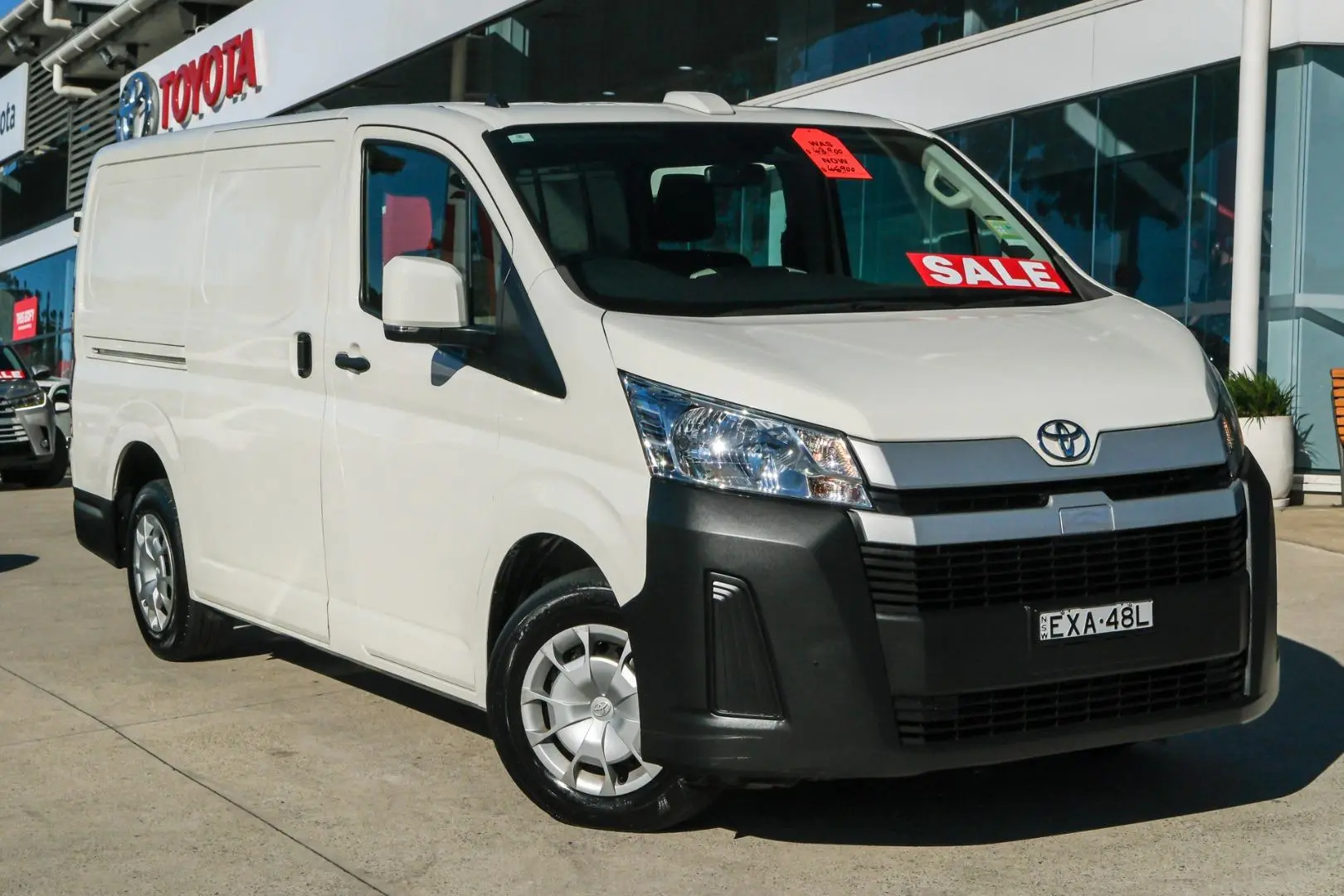 2022 Toyota Hiace Gallery Image 1
