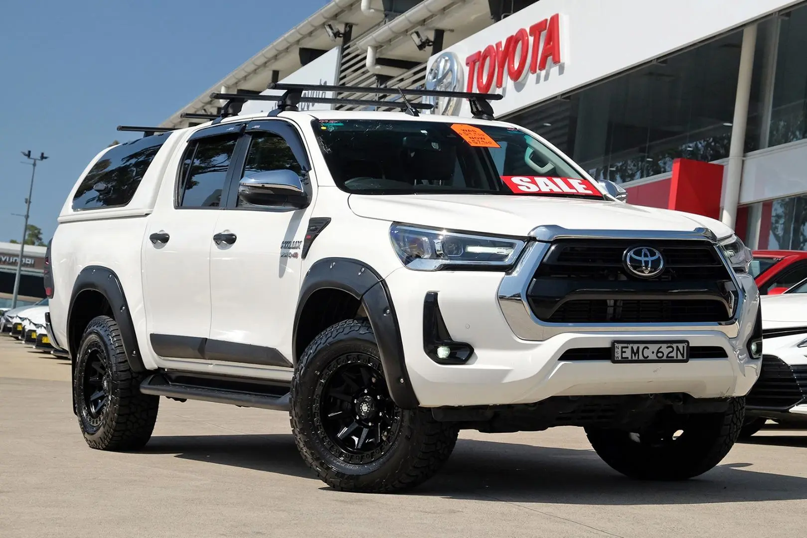 2020 Toyota Hilux Gallery Image 1