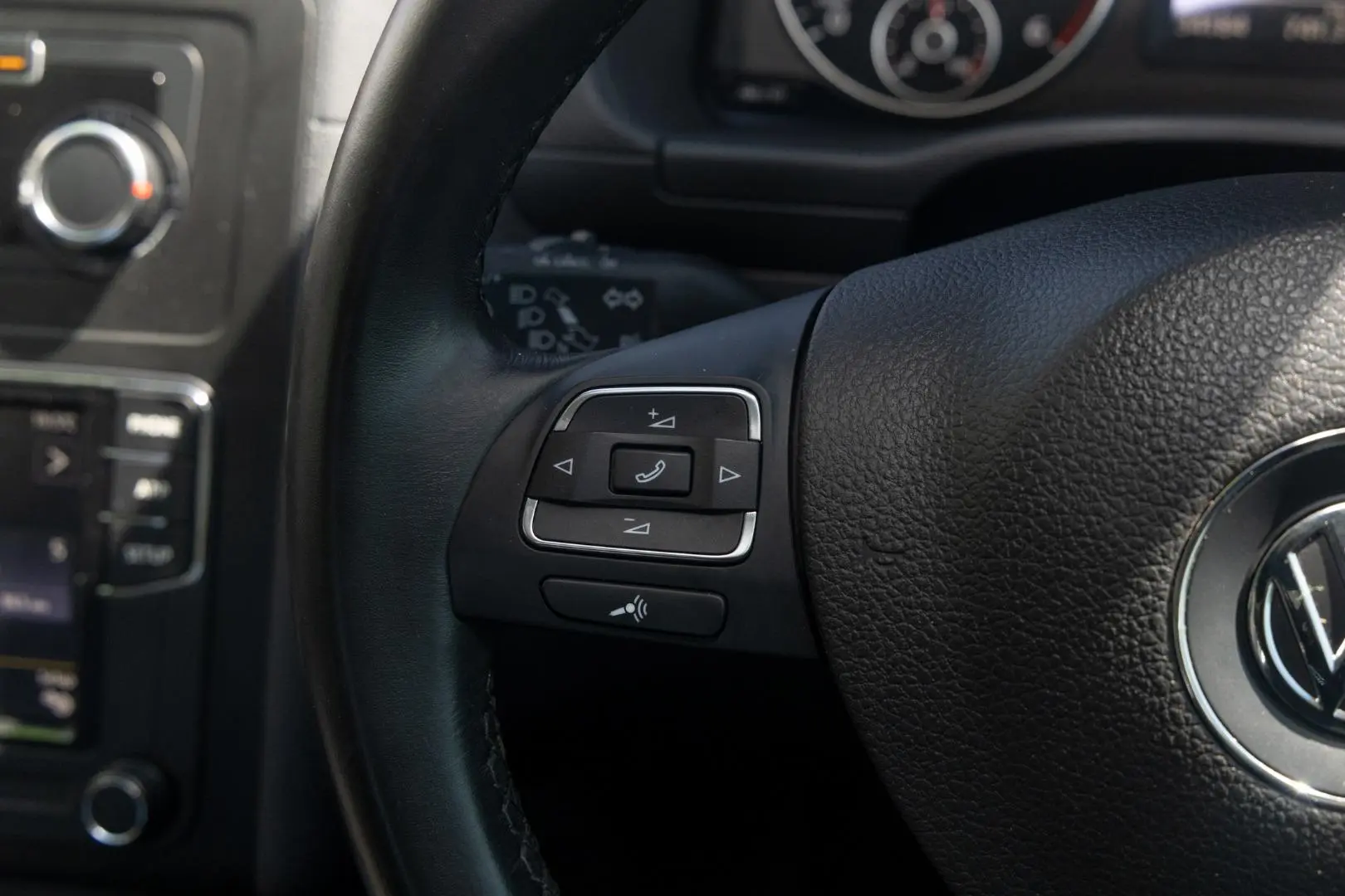 2015 Volkswagen Caddy Gallery Image 11
