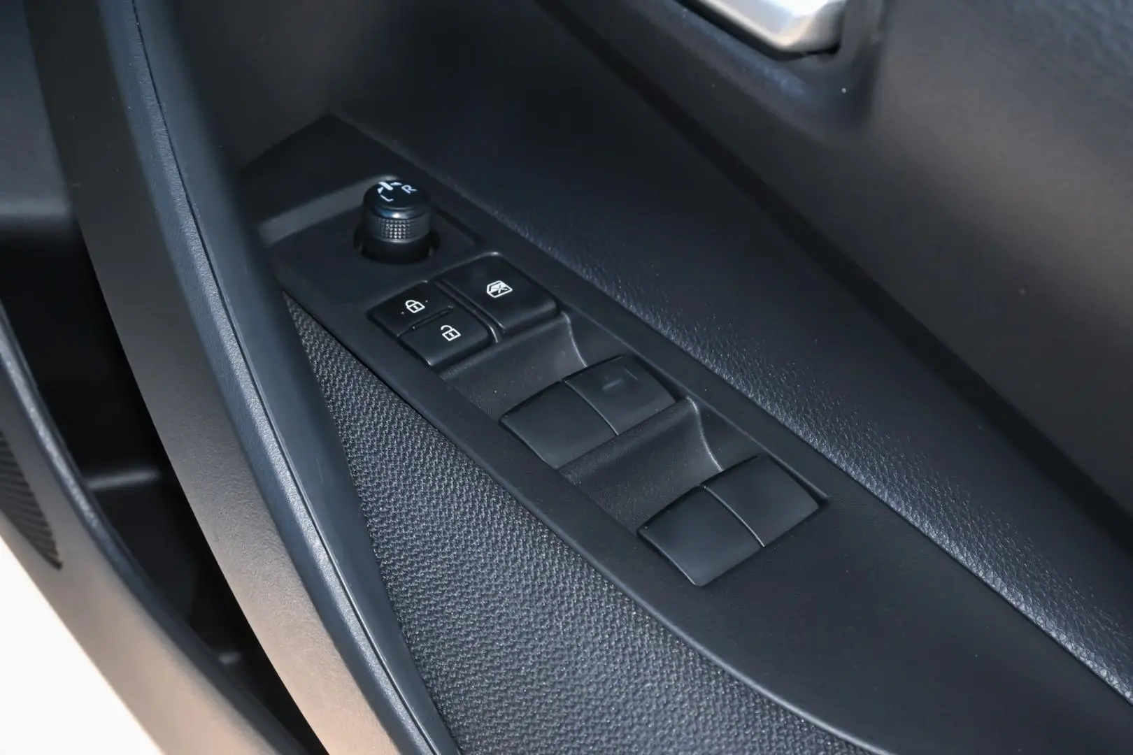 2024 Toyota Corolla Gallery Image 10