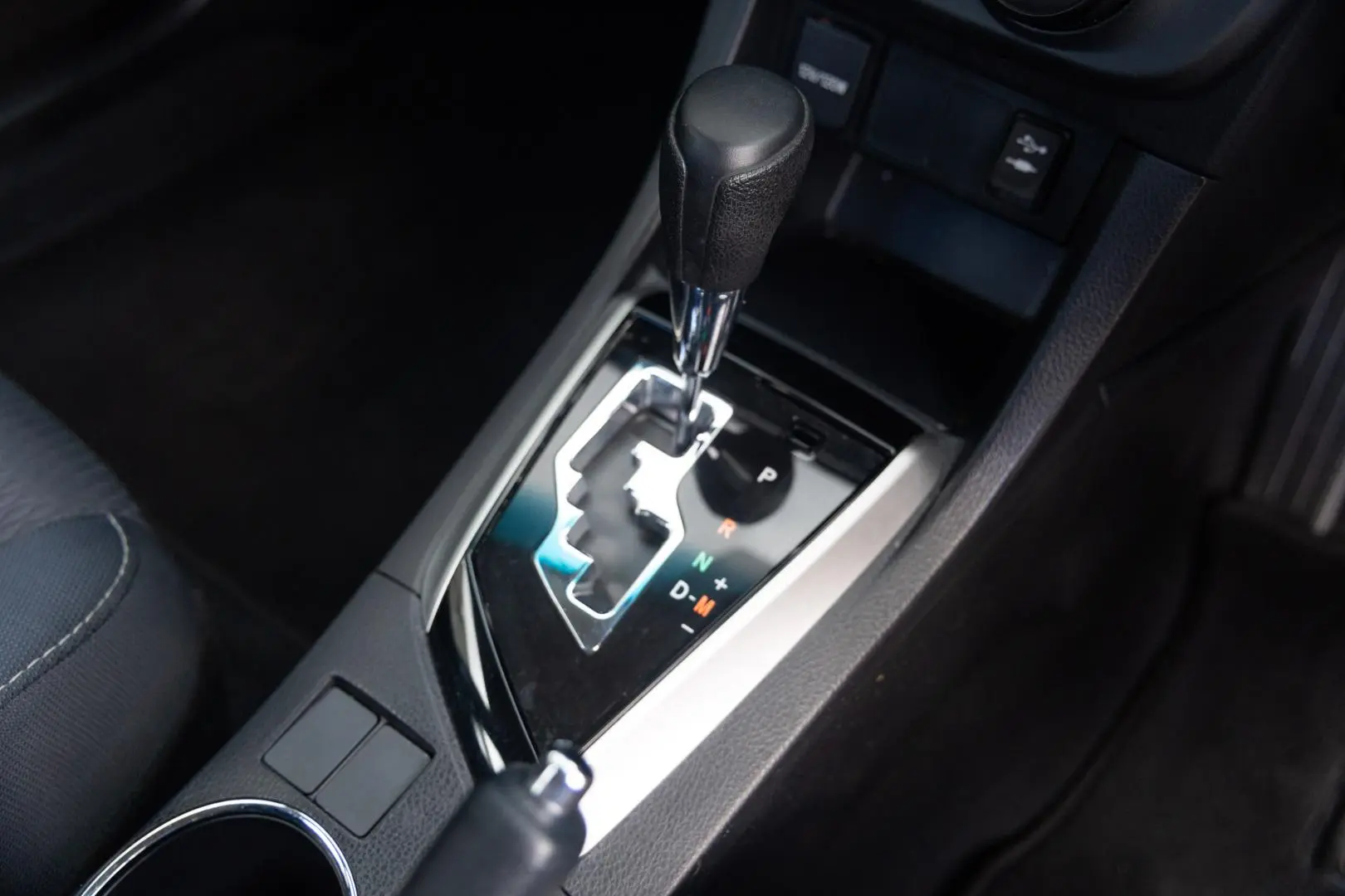 2016 Toyota Corolla Gallery Image 10