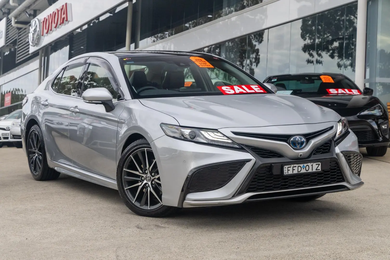 2023 Toyota Camry Gallery Image 1