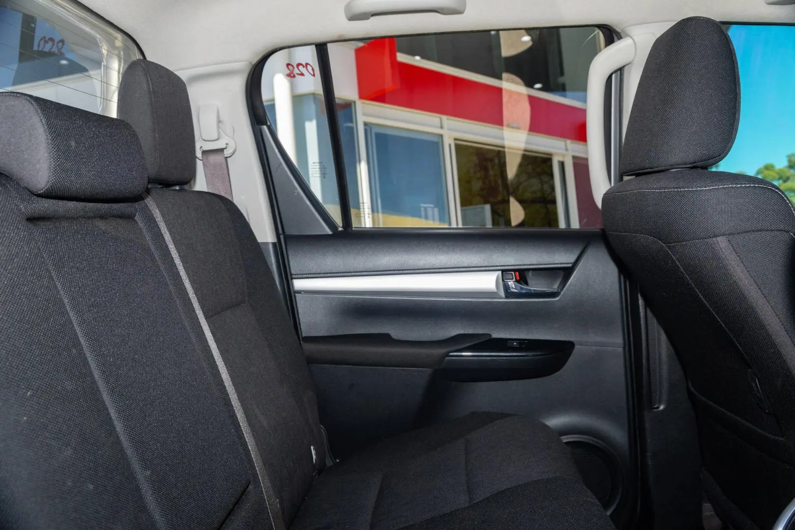 2021 Toyota Hilux Gallery Image 9