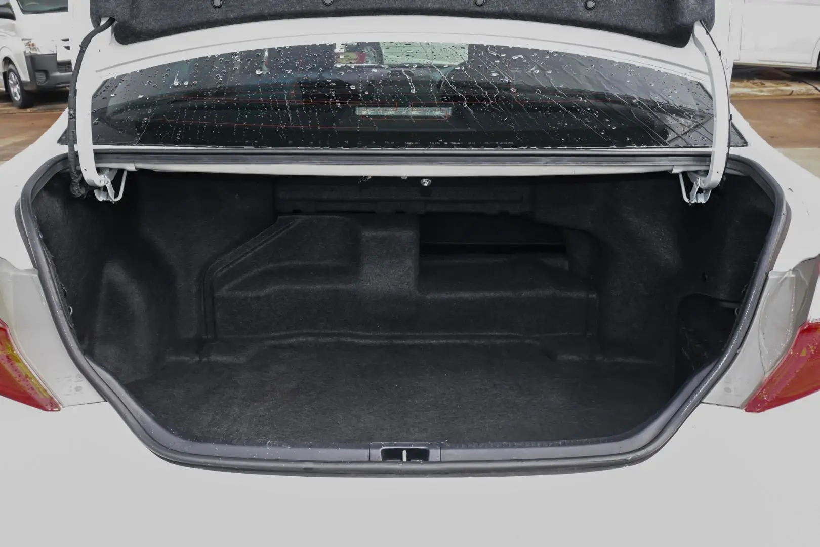 2012 Toyota Camry Gallery Image 20