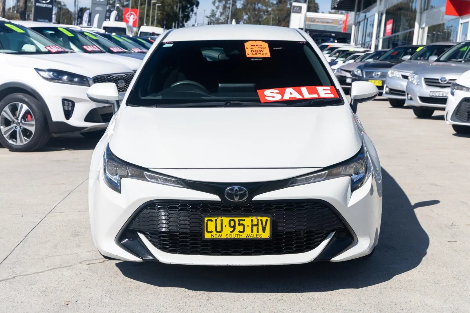2019 Toyota Corolla Gallery Image 4