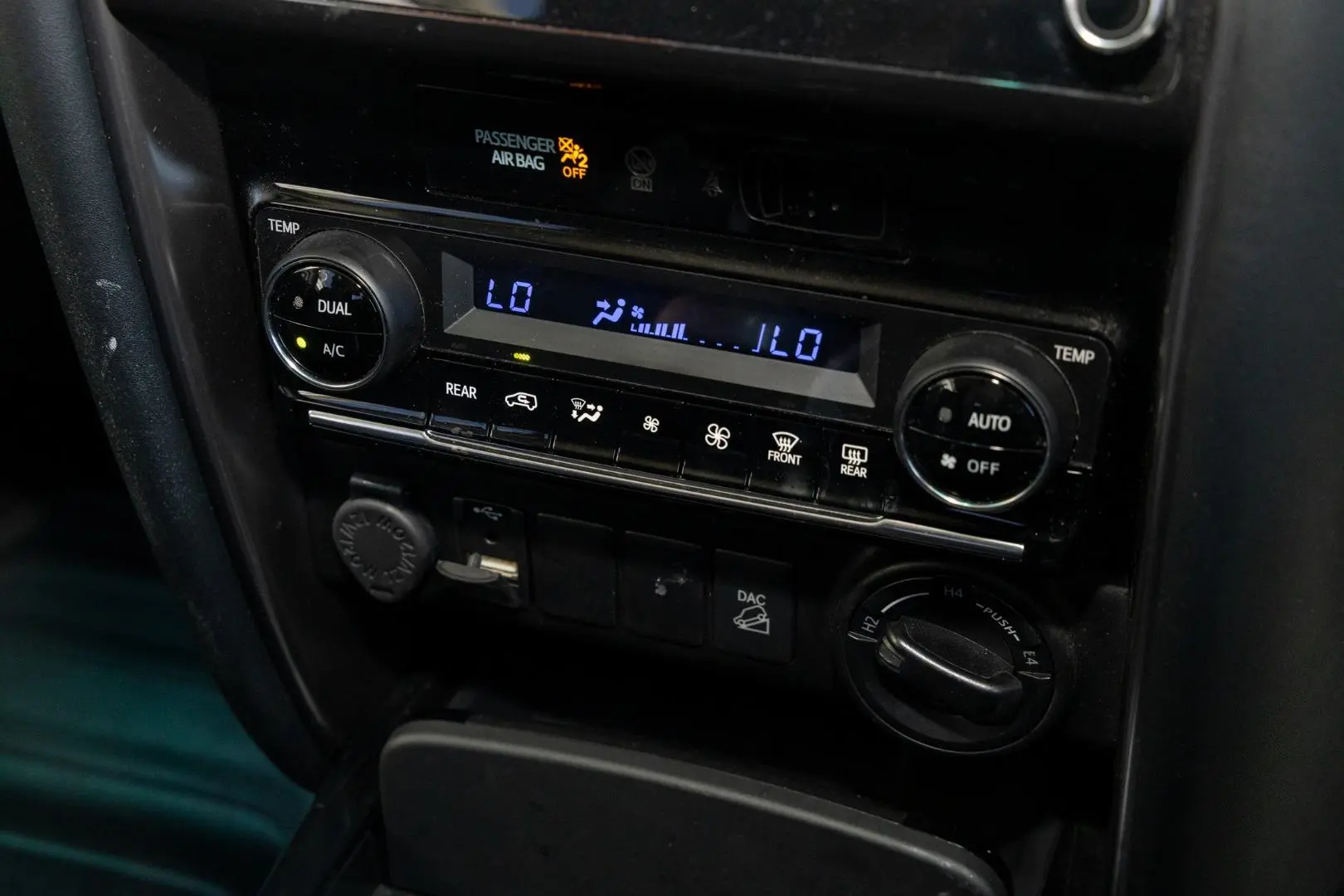 2022 Toyota Fortuner Gallery Image 16