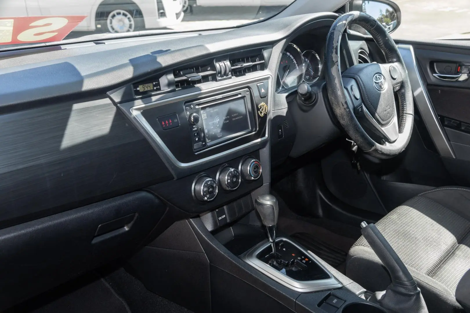 2014 Toyota Corolla Gallery Image 8