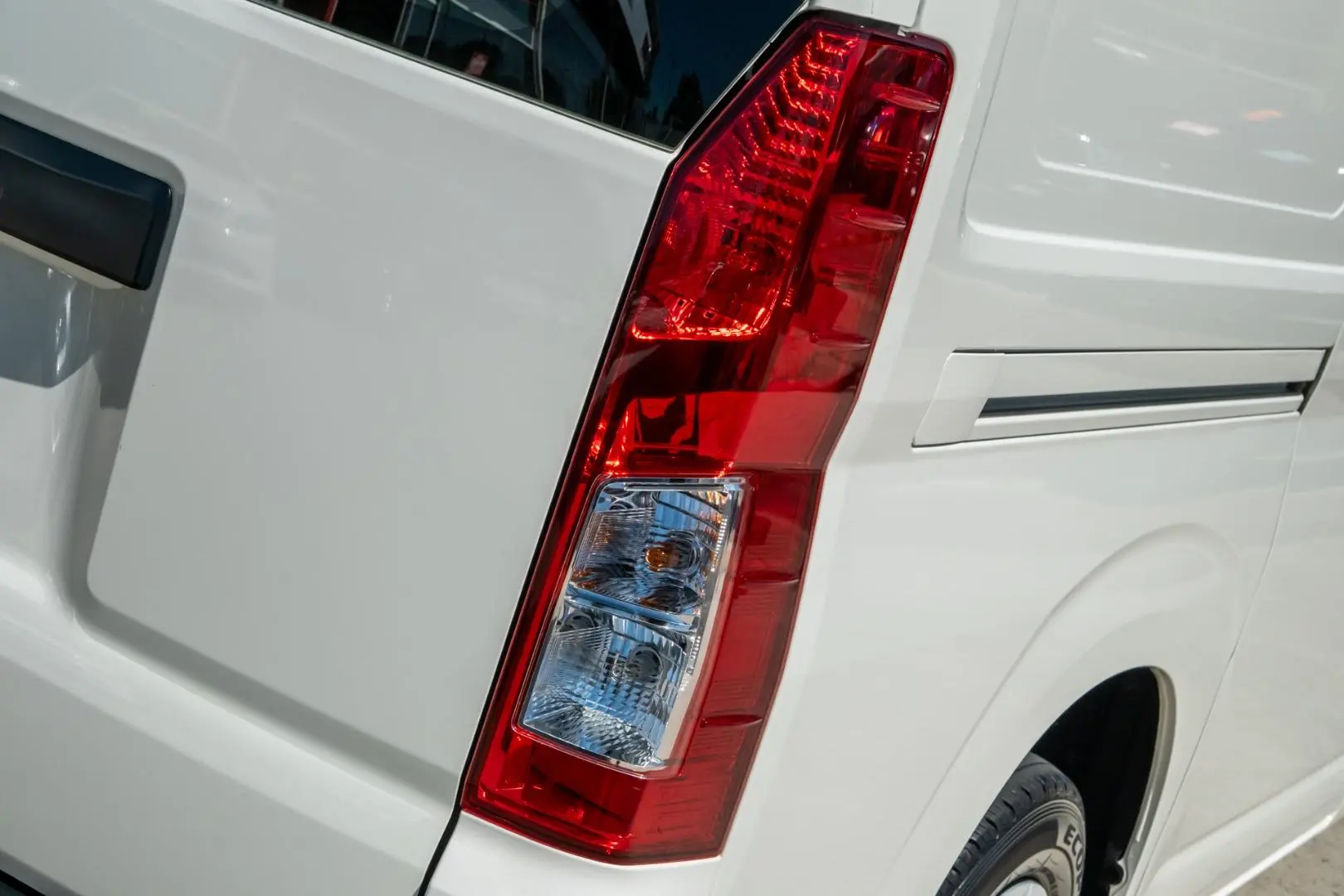 2023 Toyota Hiace Gallery Image 18