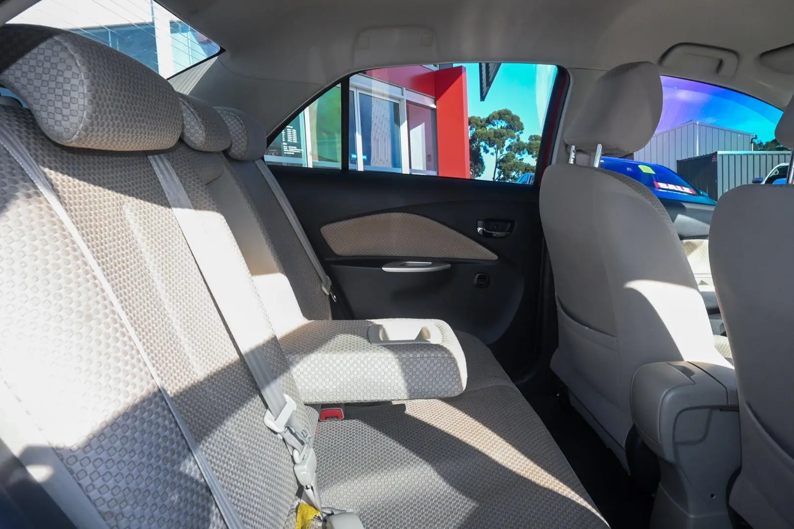 2007 Toyota Yaris Gallery Image 9
