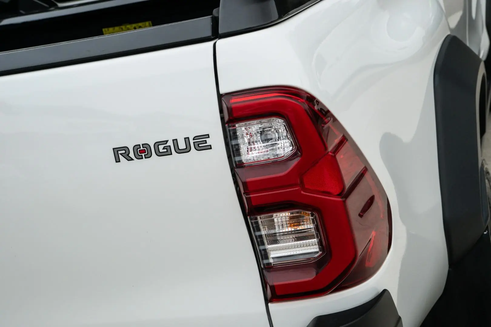 2023 Toyota Hilux Gallery Image 20