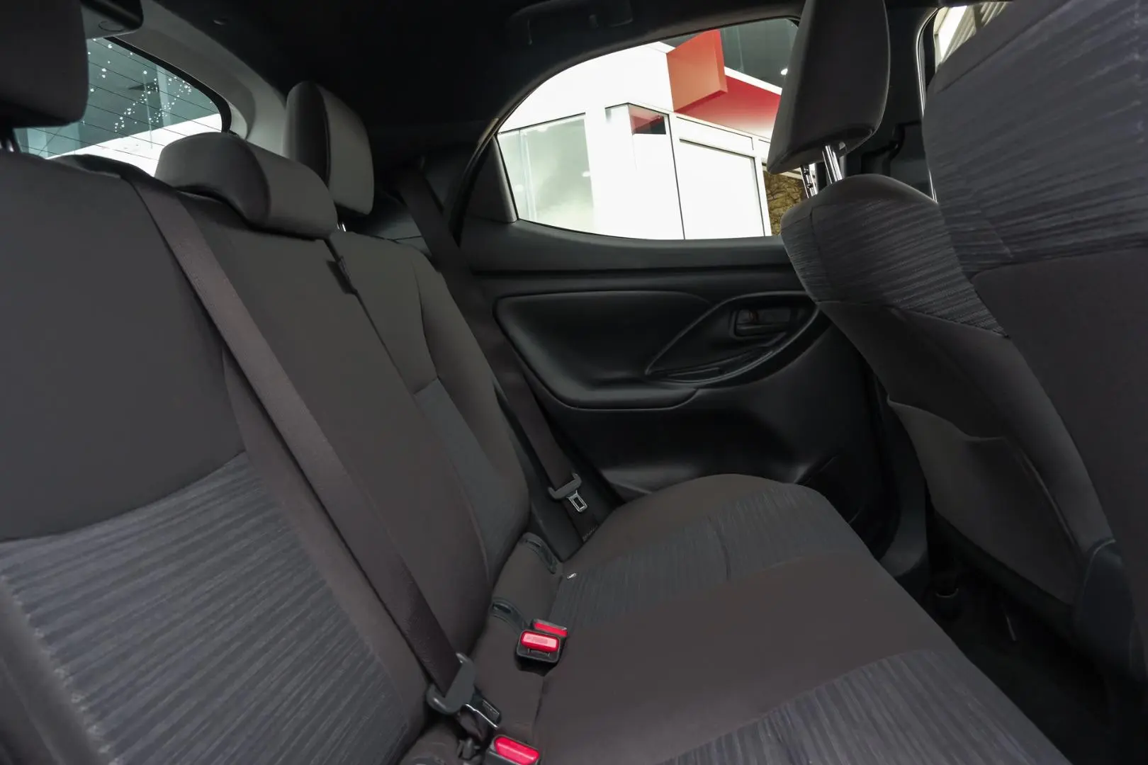 2022 Toyota Yaris Gallery Image 9