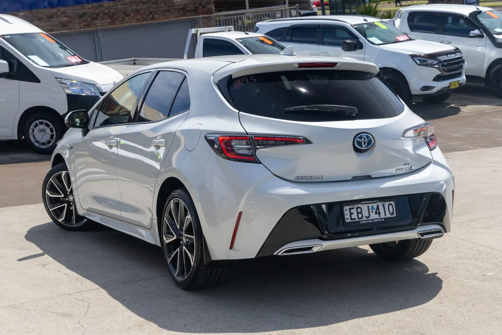 2019 Toyota Corolla Gallery Image 2
