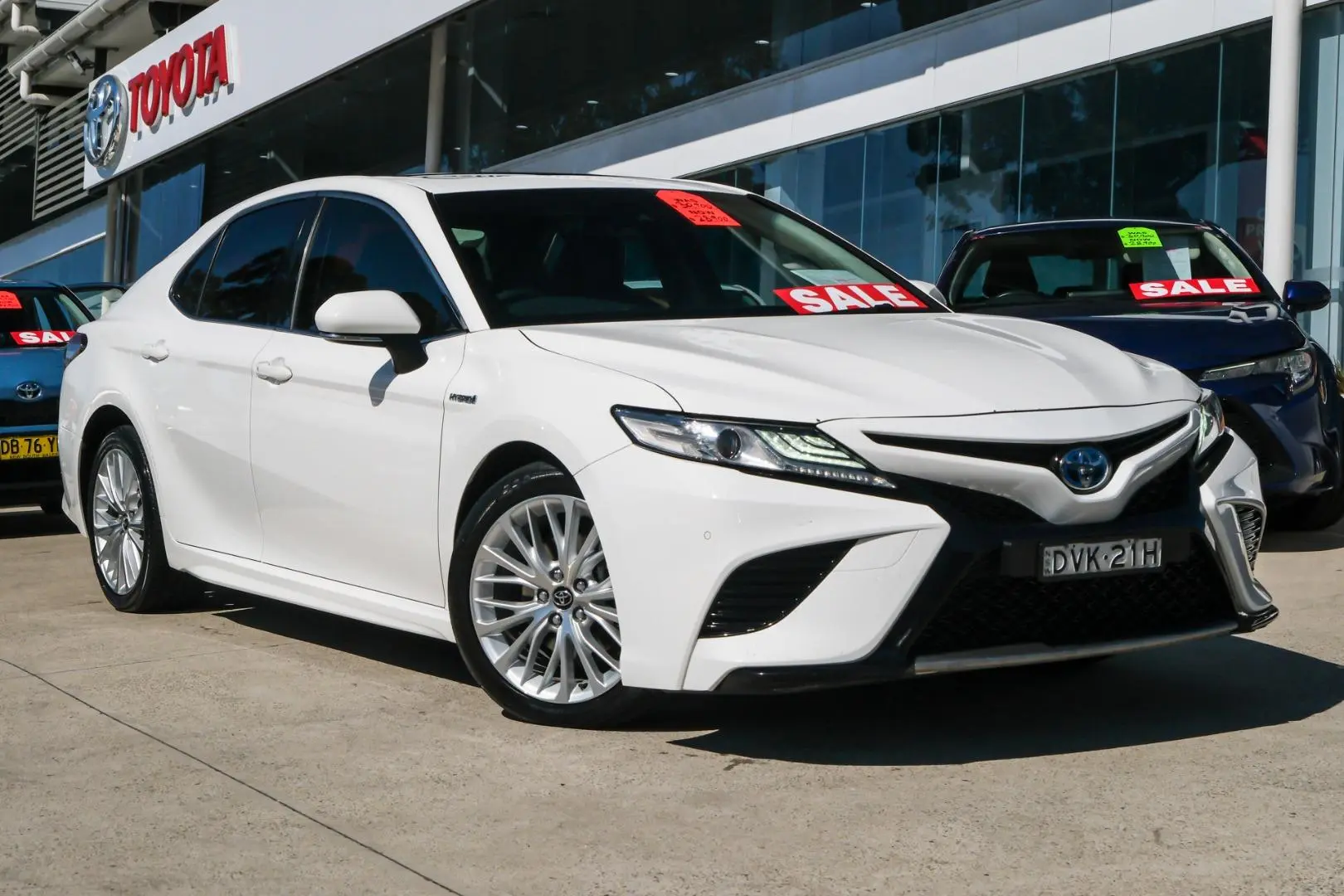 2018 Toyota Camry Gallery Image 1