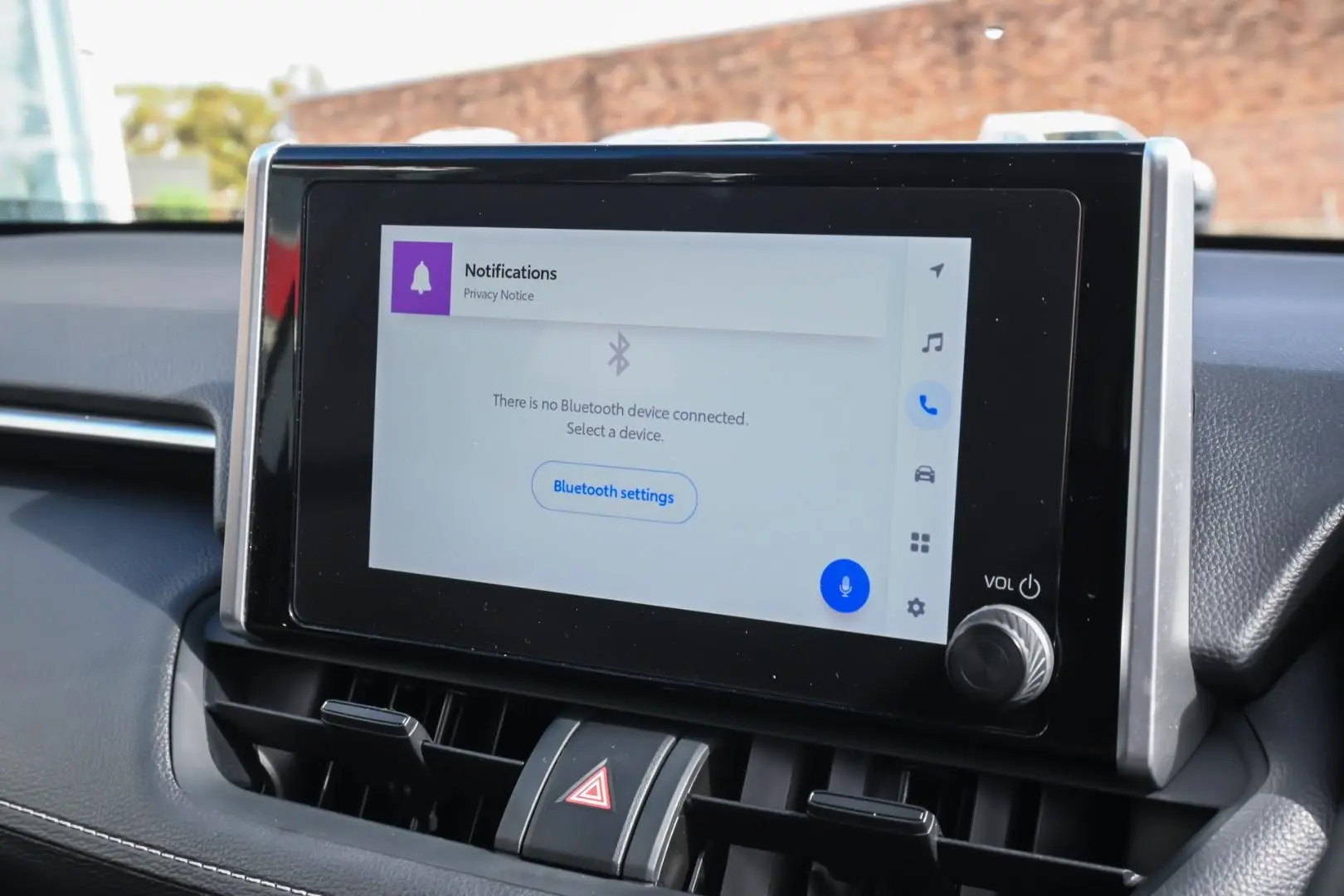 2025 Toyota RAV4 Gallery Image 18