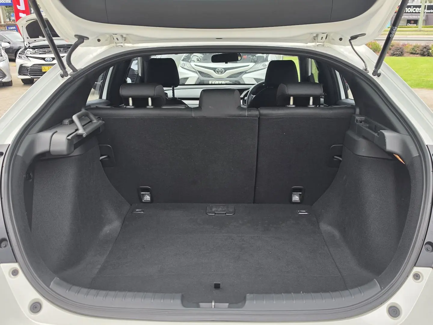 2017 Honda Civic Gallery Image 10