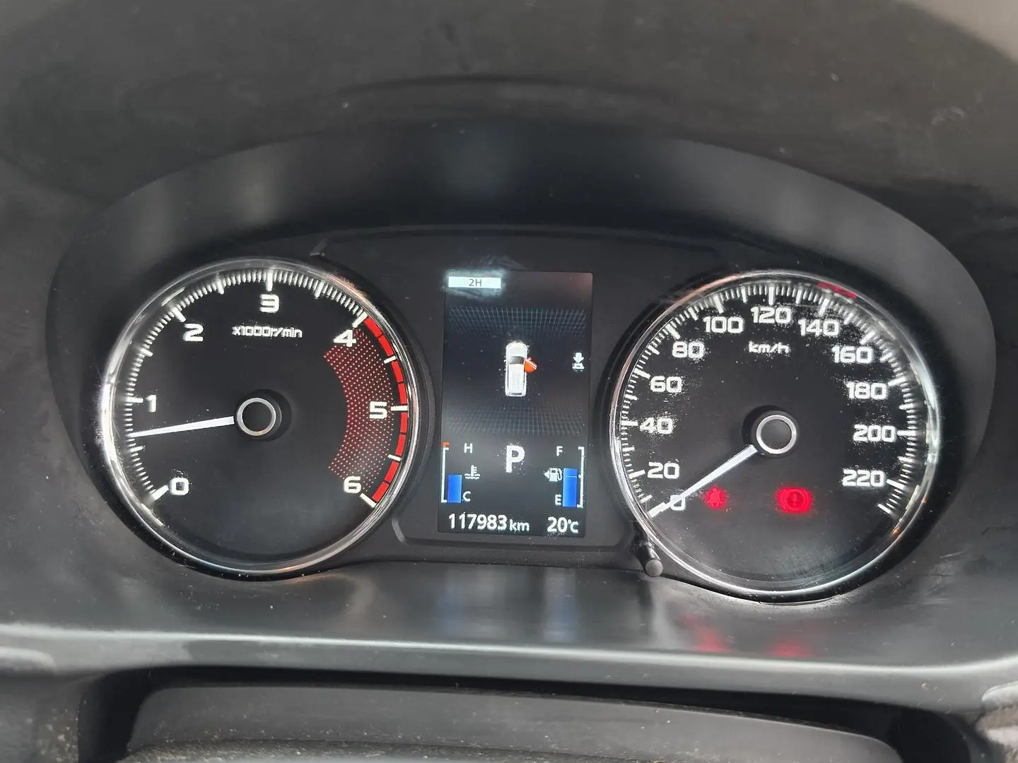 2017 Mitsubishi Pajero Sport Gallery Image 30