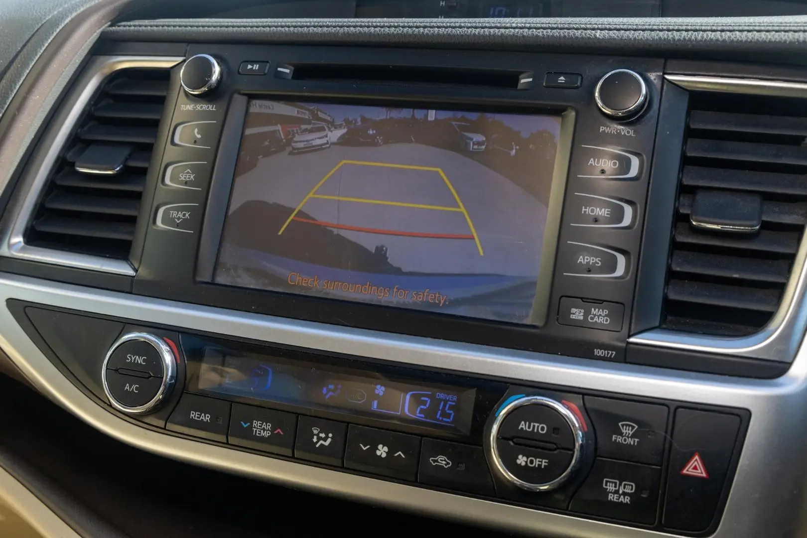 2015 Toyota Kluger Gallery Image 15