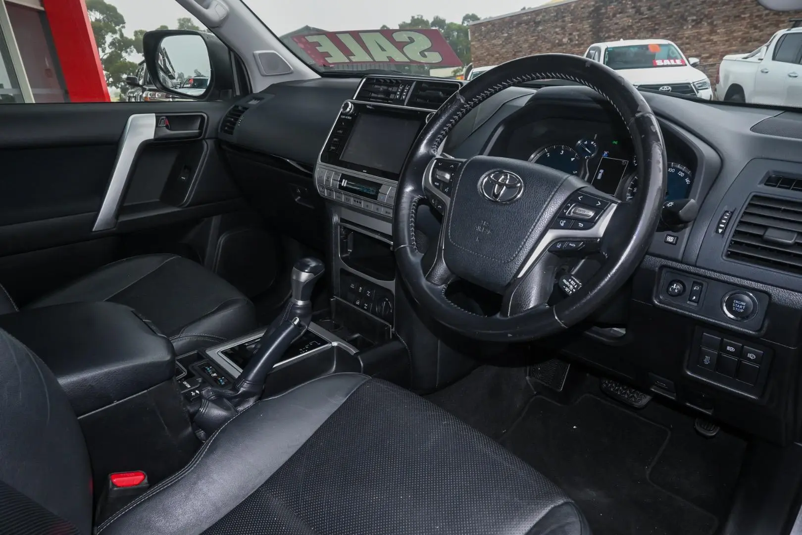 2019 Toyota Landcruiser Prado Gallery Image 7