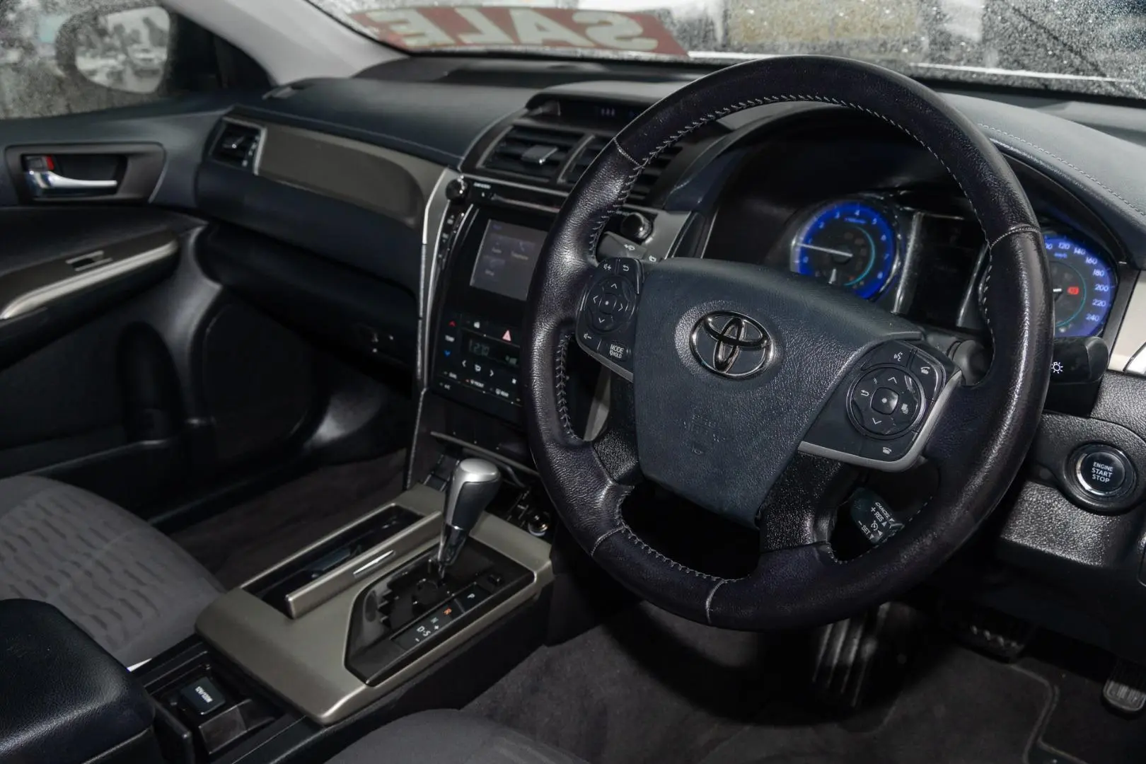 2016 Toyota Aurion Gallery Image 7