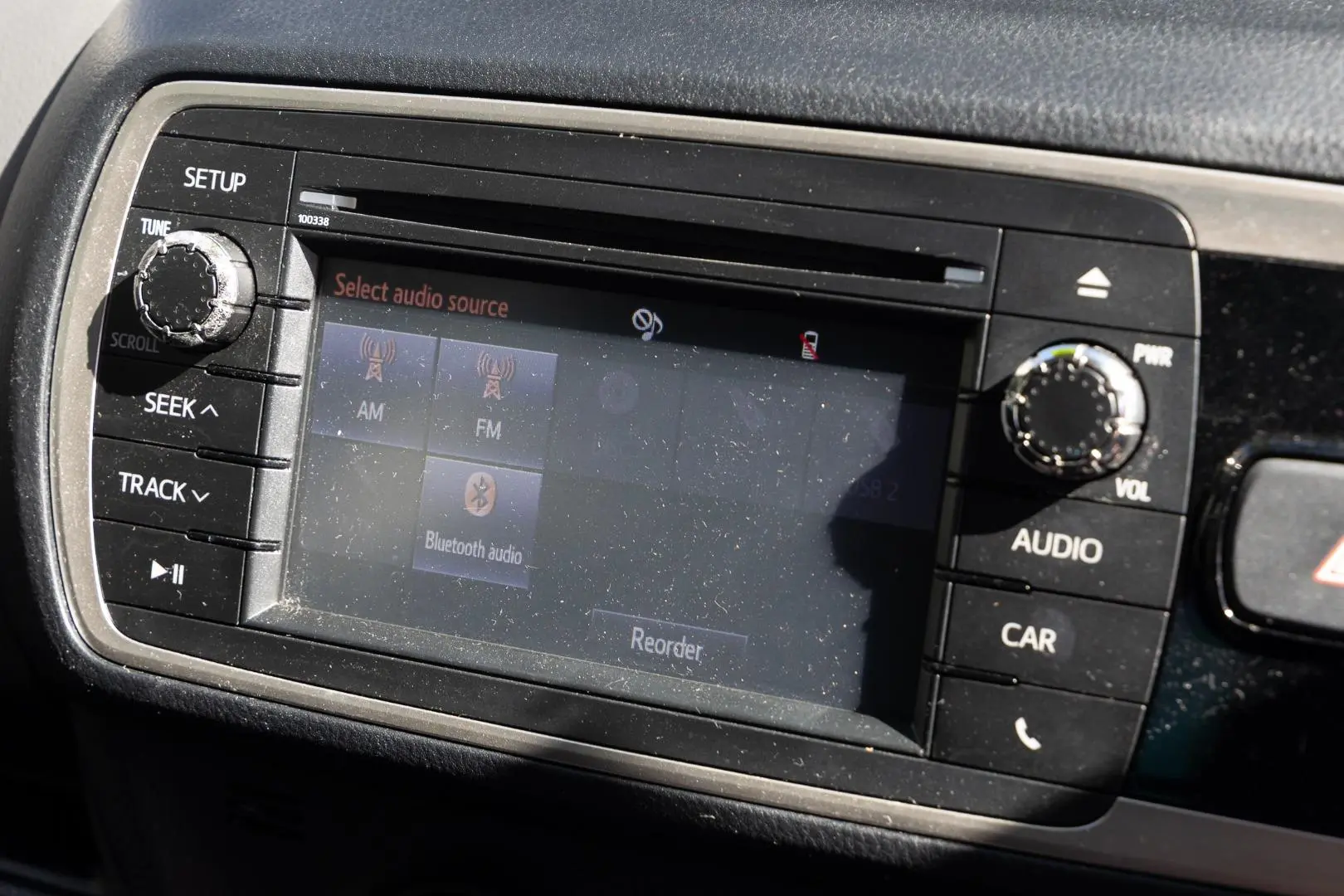 2016 Toyota Yaris Gallery Image 13