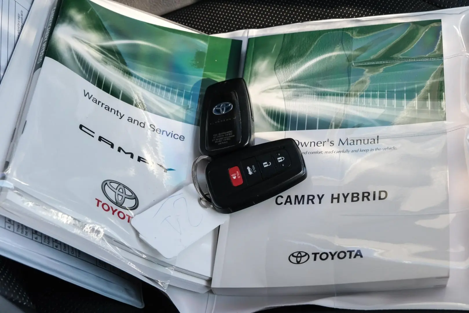 2018 Toyota Camry Gallery Image 18