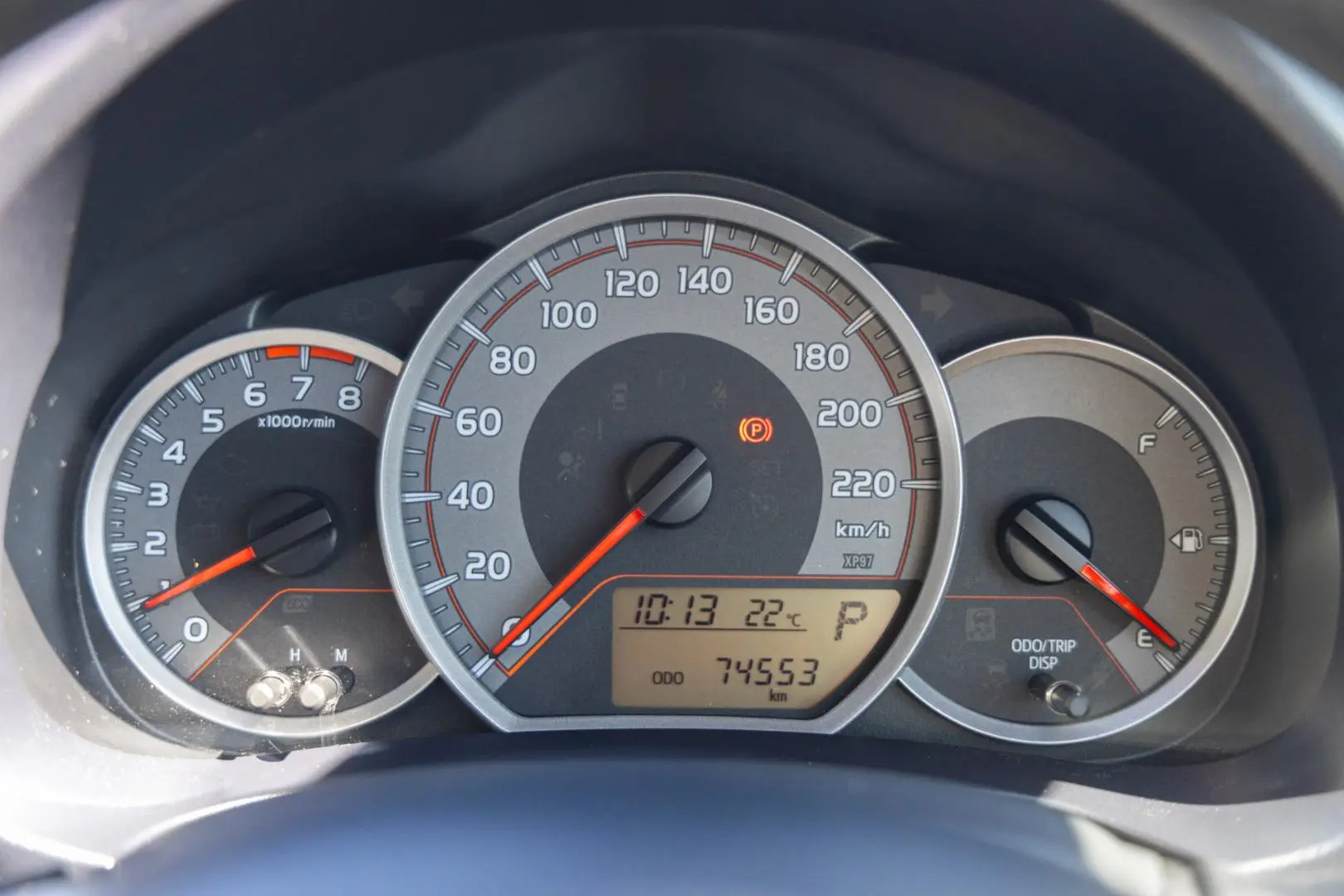 2014 Toyota Yaris Gallery Image 13