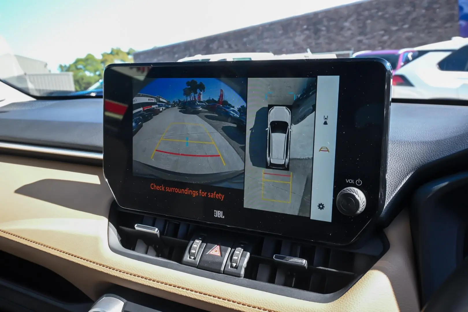 2025 Toyota RAV4 Gallery Image 16