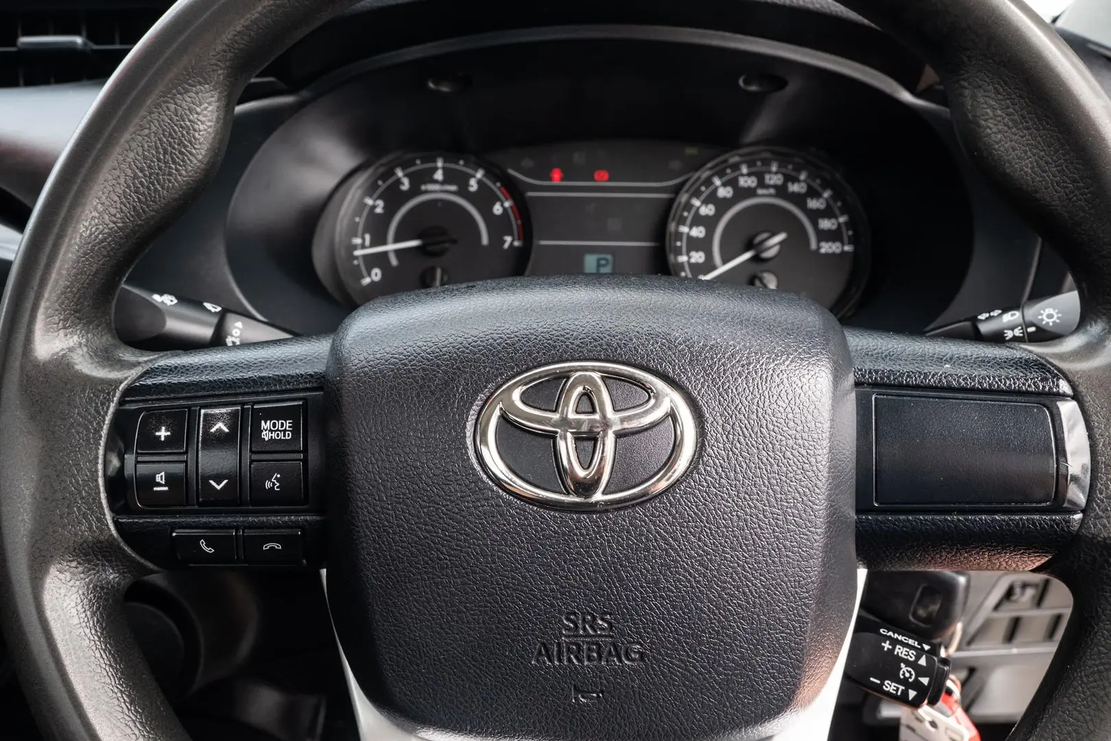2018 Toyota Hilux Gallery Image 13