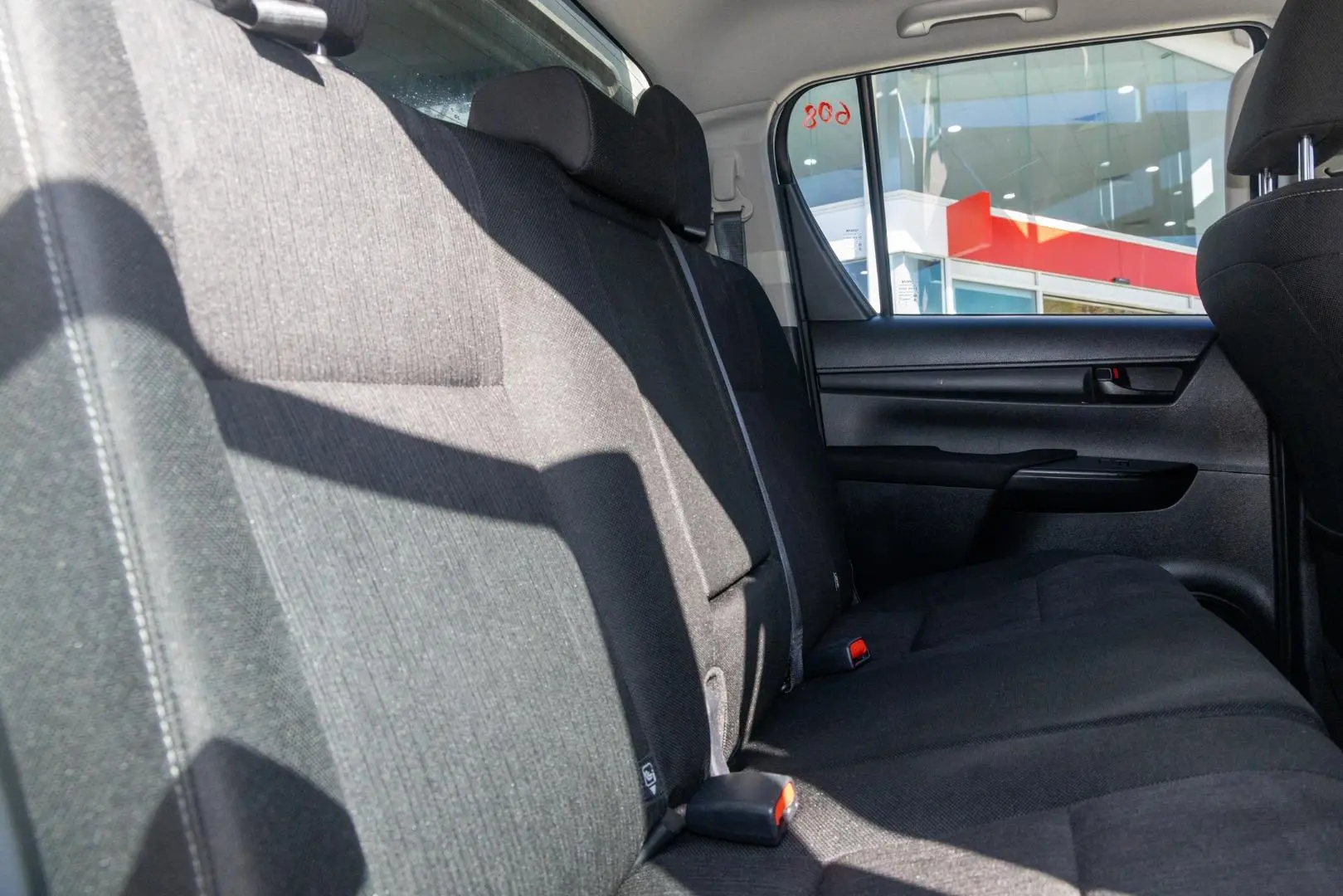 2020 Toyota Hilux Gallery Image 9